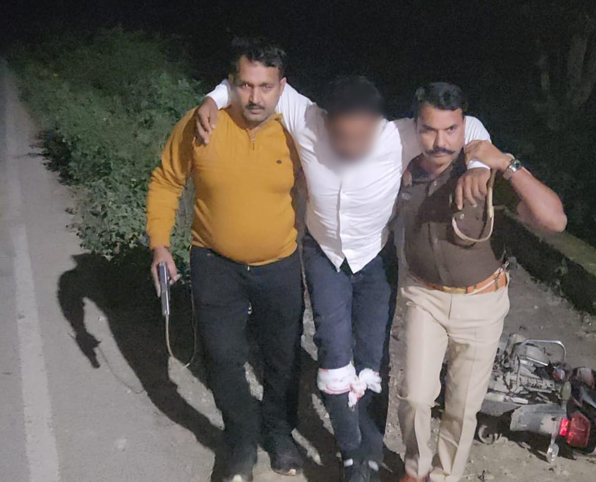 अपराधियों के ख़िलाफ़ ‘क्रैकडाउन’, गाज़ीपुर पुलिस ने हत्या के प्रयास के वांछित इनामी हिस्ट्रीशीटर को मुठभेड़ में पकड़ा