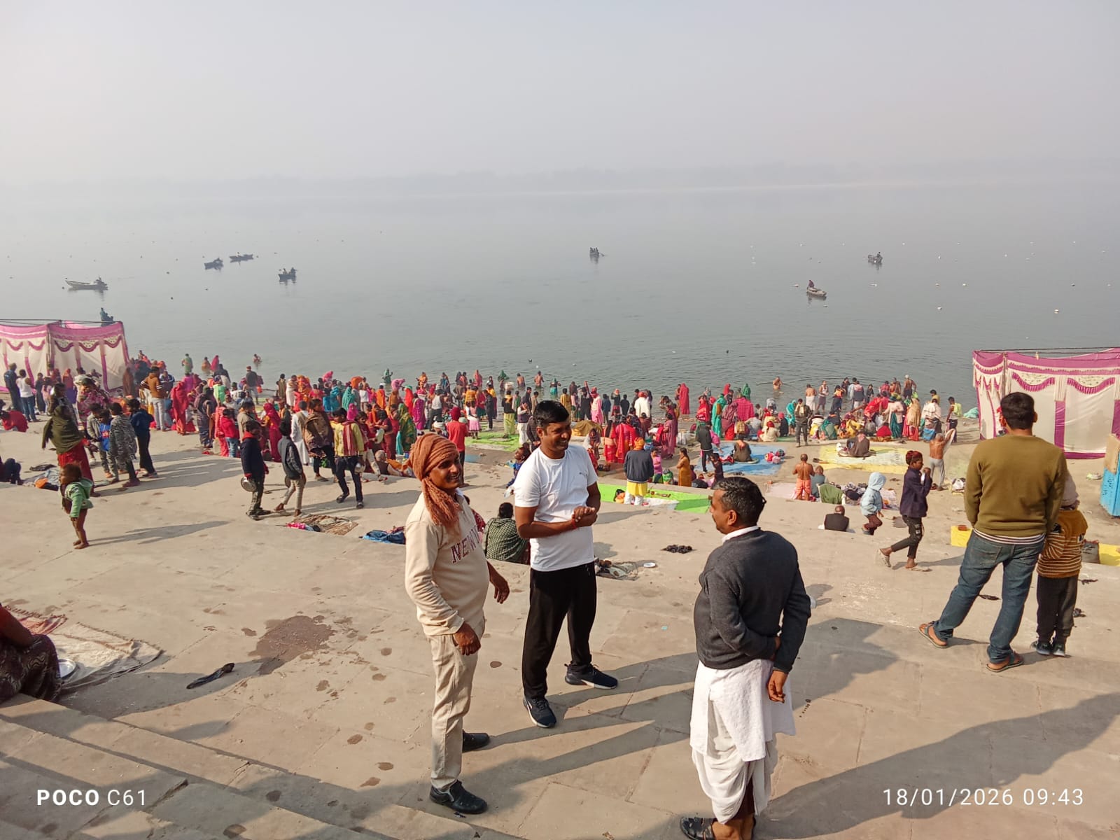 आज जमदग्नि क्षेत्र जमानिया उत्तर वाहिनी मां गंगा में मौनी अमावस्या और द्वापर युग के प्राकट्योत्सव के उपलक्ष्य में श्रद्धालुओं ने लगाई डुबकी 