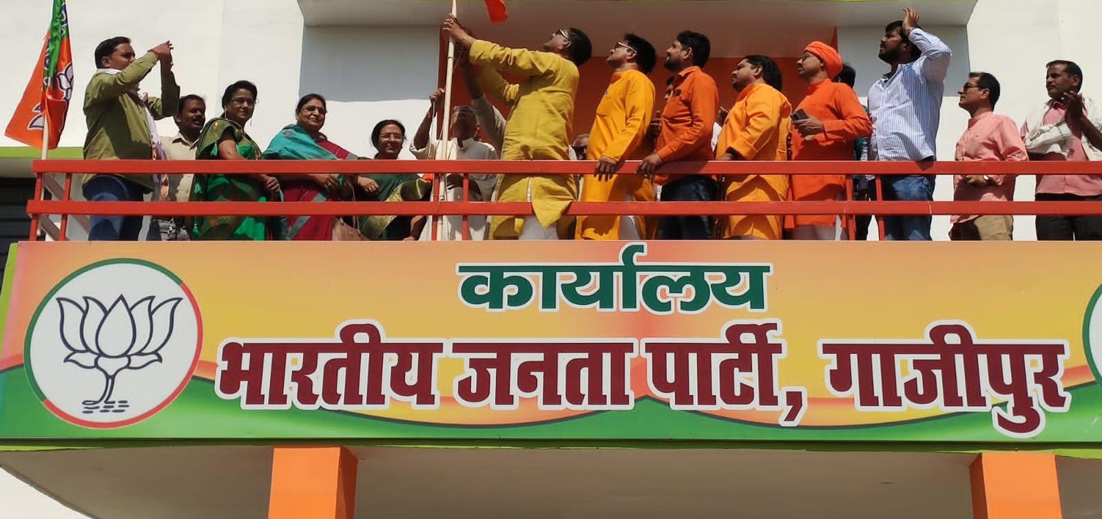 एसी मैकेनिक की आड़ में भाजपा नगर अध्यक्ष पर हमला, केस दर्ज कर तलाश में जुटी पुलिस