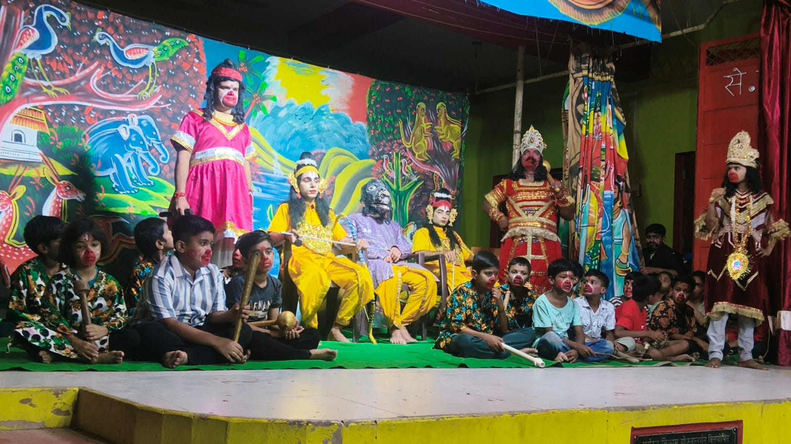 राम-सुग्रीव मित्रता से लंका दहन तक के मंचन ने दर्शकों को किया मंत्रमुग्ध